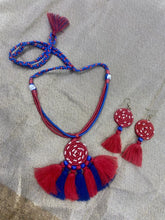 Load image into Gallery viewer, Red and Blue Beaded Neckpiece &amp; Earing
