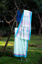 Load image into Gallery viewer, Saanjh Green Fulia Cotton Saree
