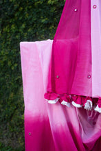 Load image into Gallery viewer, Sukoon Mirrorwork Pink Mul Cotton Sari
