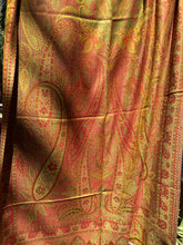 Load image into Gallery viewer, Merino wool golden silk stole
